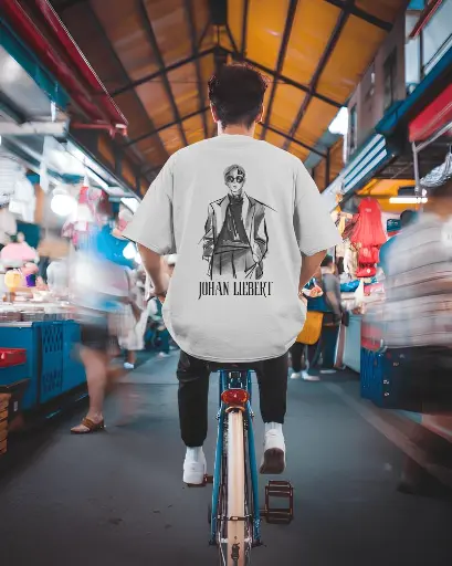 ICONIC SHADOW-Oversized Tee